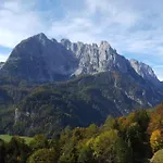 Tiroler Haus Petra 布肯