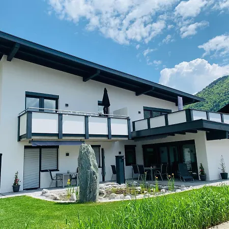 Tiroler Haus Petra * בוכן